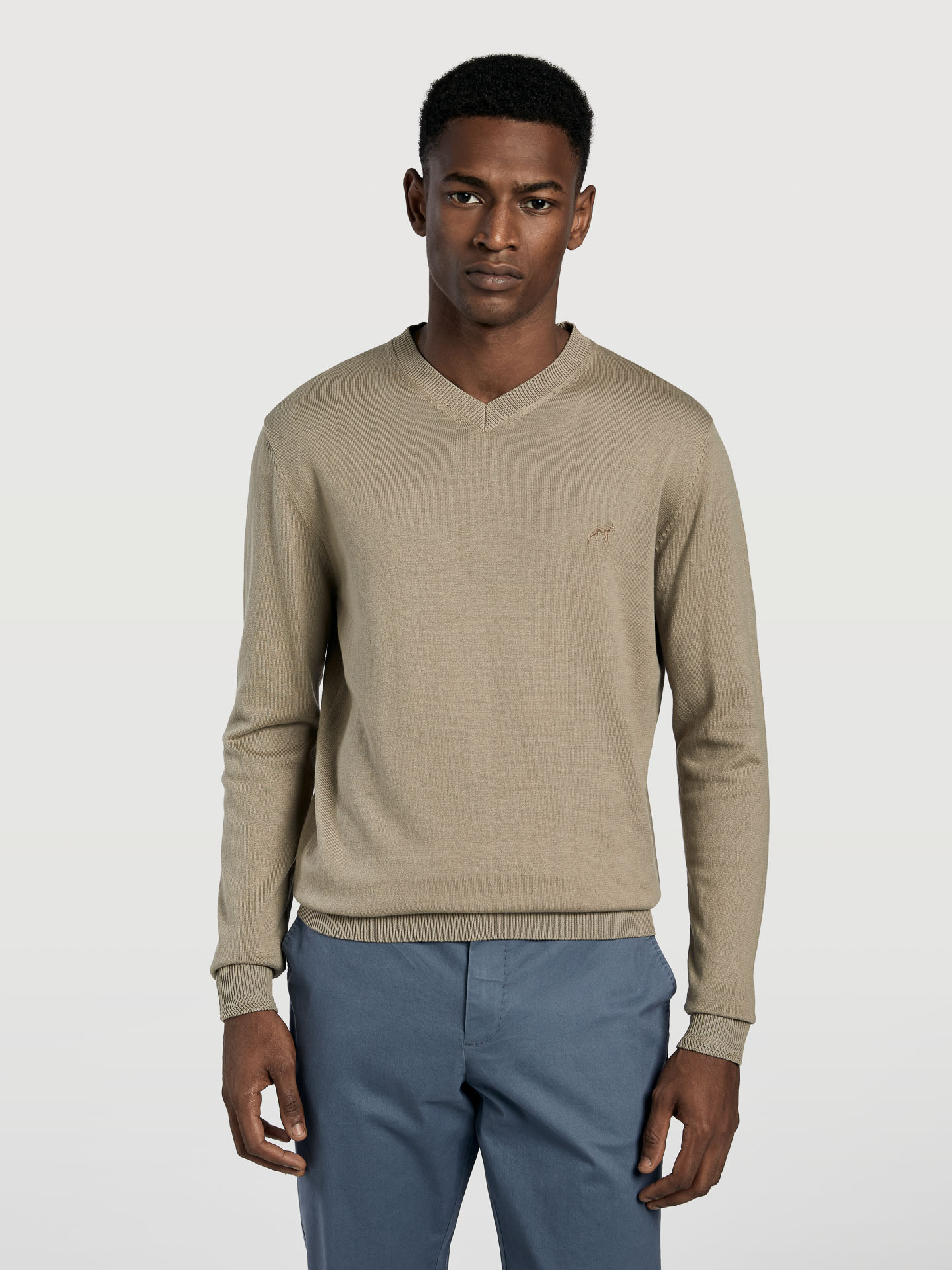 Garment dye V-neck sweater