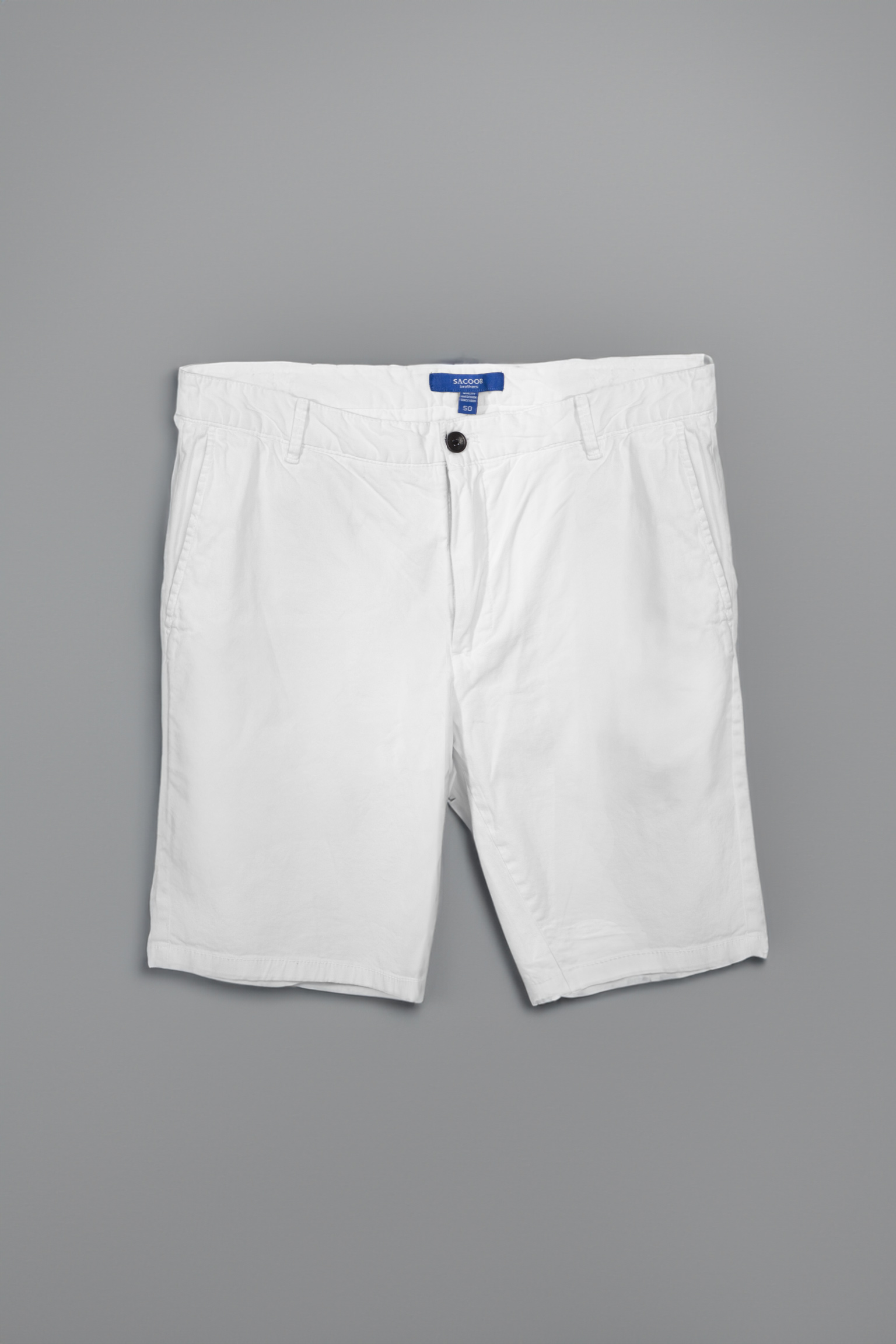 Basic bermuda shorts