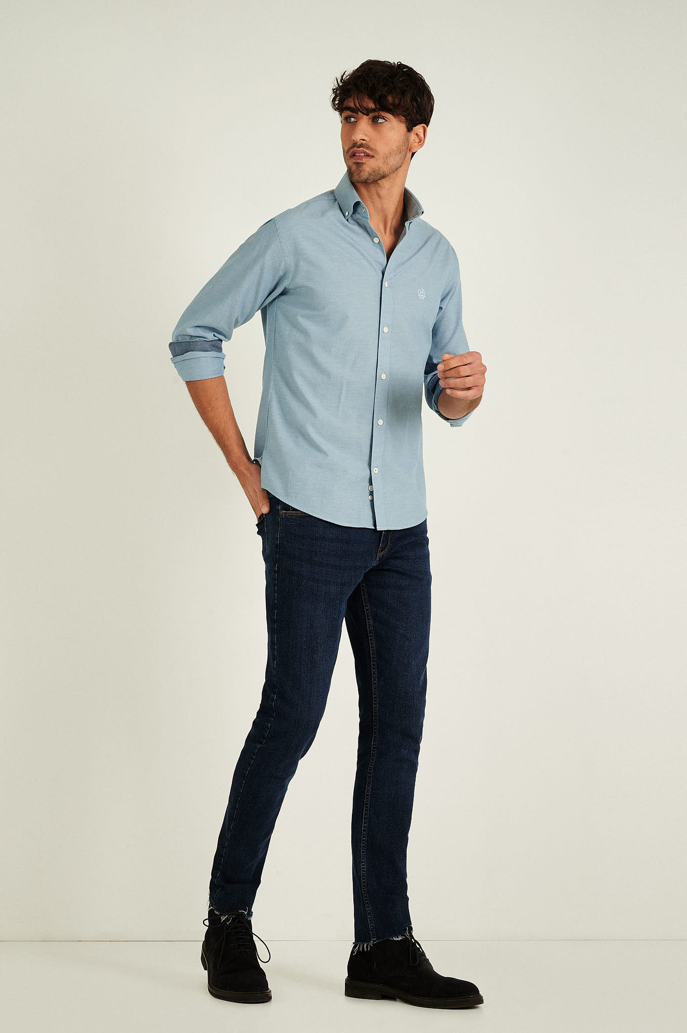 Men's Slim Shirt in Chambray