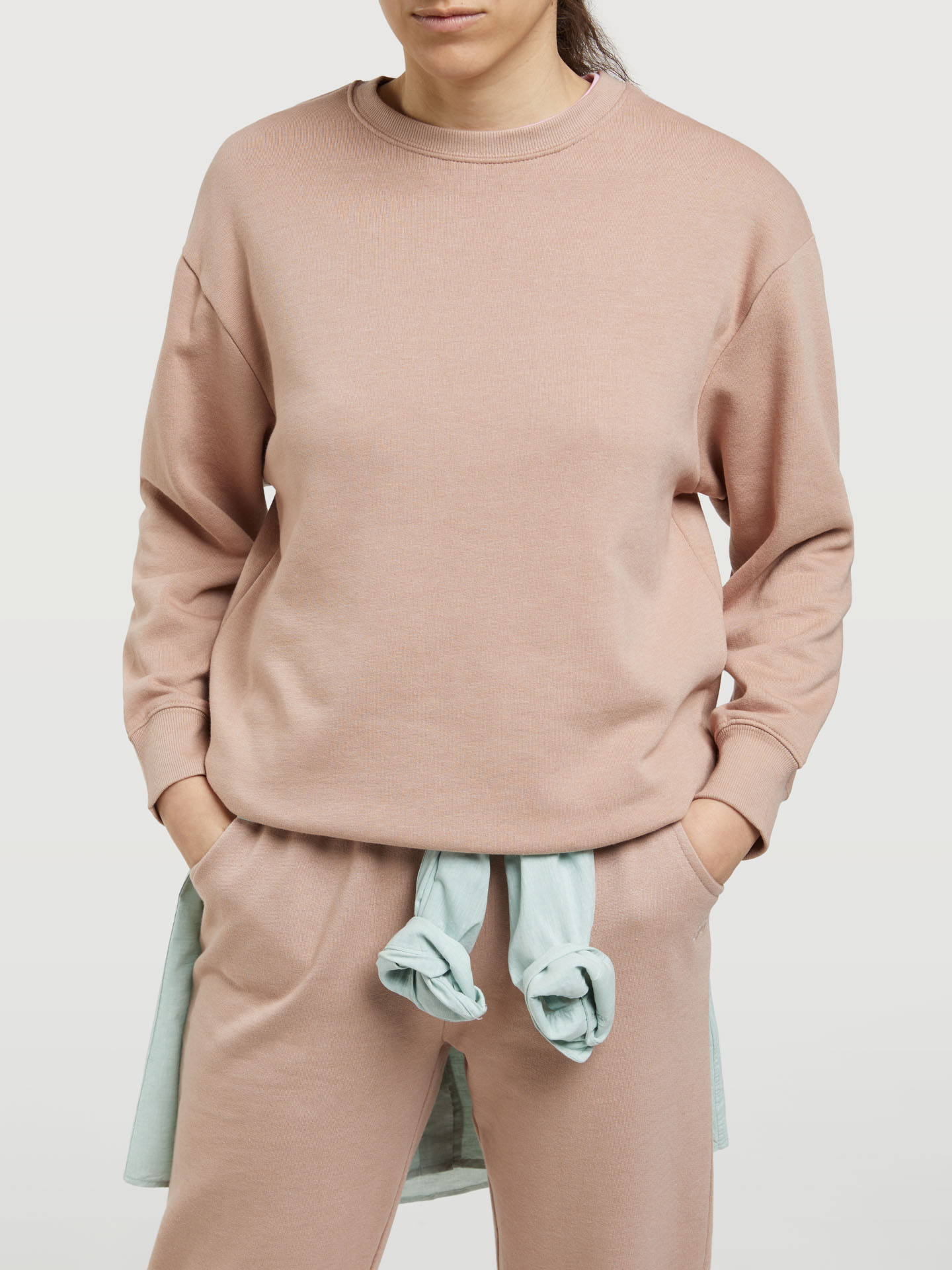Women's Basic Sweatshirt