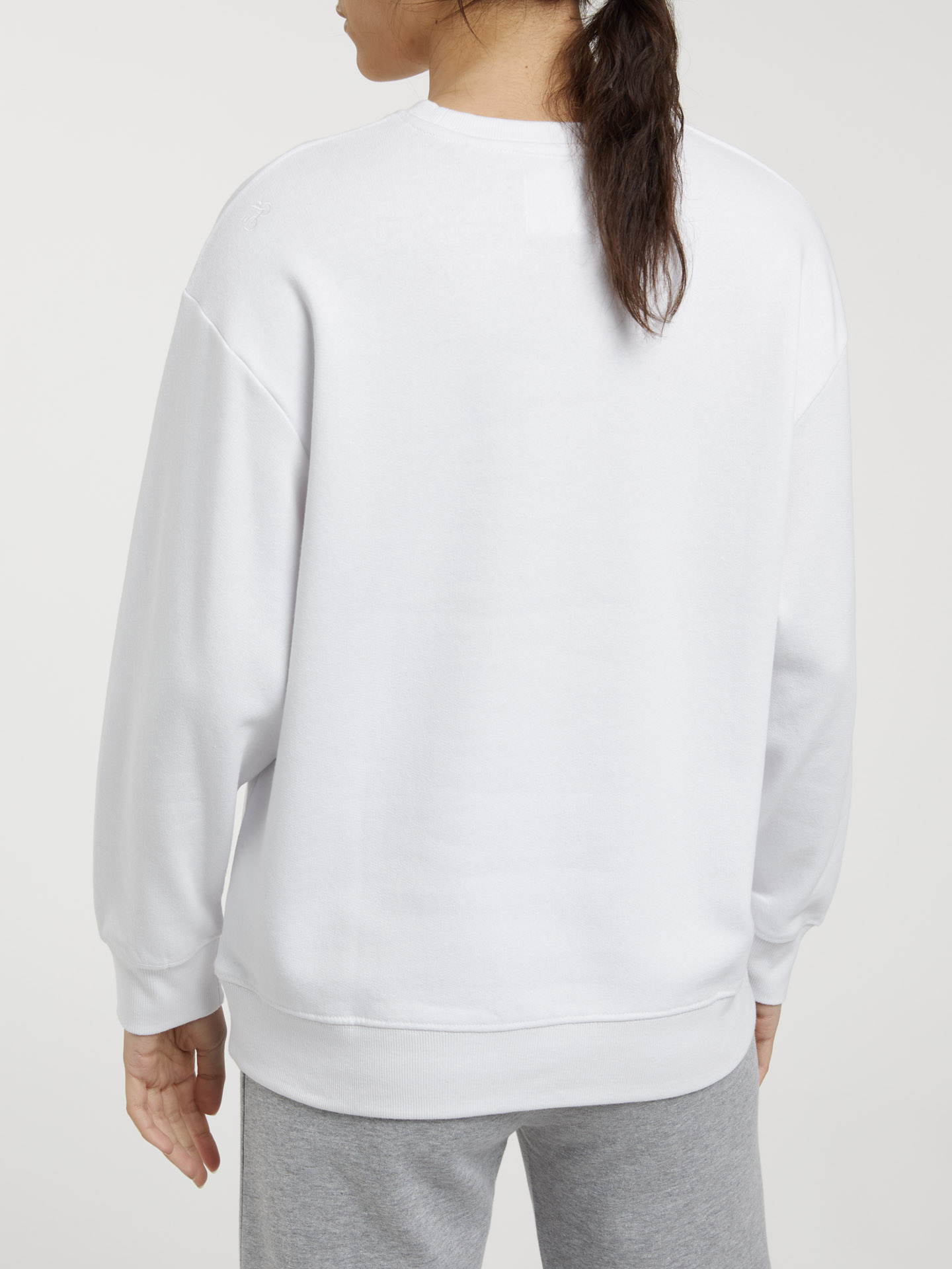 Women's Basic Sweatshirt
